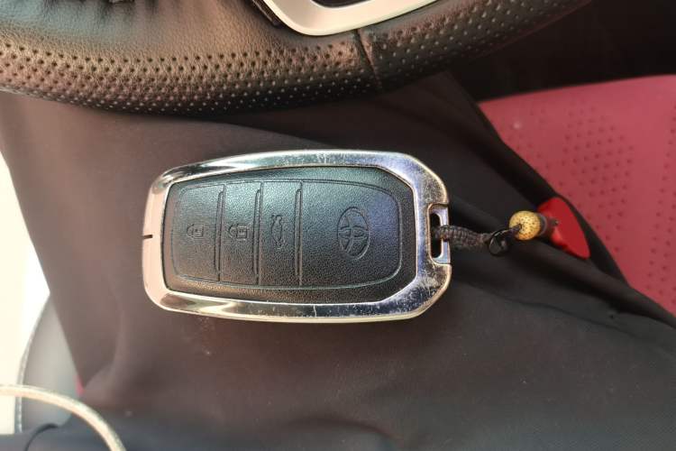 Used Toyota Corolla 2023 1.8L Smart Electric Hybrid Dual-Motor Pioneer Edition Vehicle Key