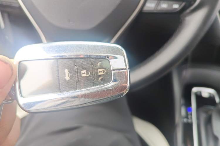 Used Toyota Corolla 2023 1.8L Smart Electric Hybrid Dual-Motor Elite Edition Vehicle Key