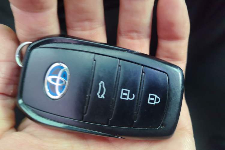 Used Toyota Corolla 2023 1.8L Smart Electric Hybrid Dual-Motor Elite Edition Vehicle Key