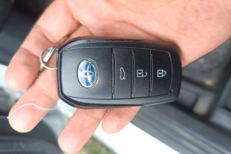 Used Toyota Corolla 2023 1.8L Smart Electric Hybrid Dual-Motor Elite Edition Vehicle Key