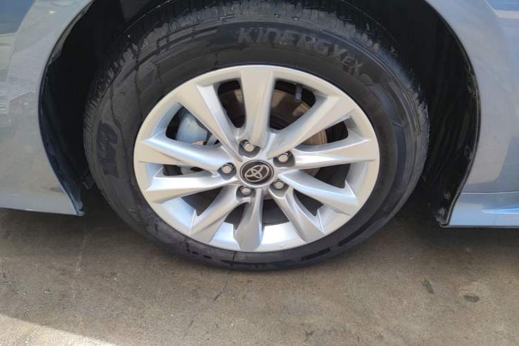Used Toyota Corolla 2024 1.8L Smart Electric Hybrid Dual-Engine Elite Edition Exterior 4