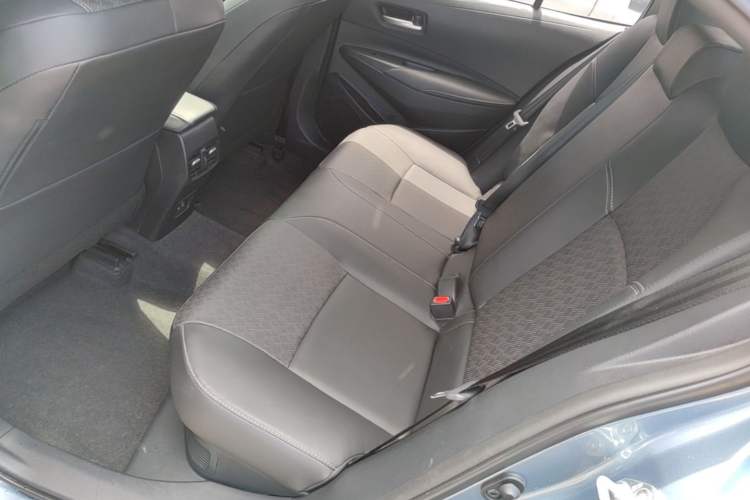 Used Toyota Corolla 2024 1.8L Smart Electric Hybrid Dual-Engine Elite Edition Left Rear Seat