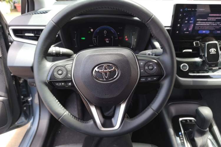 Used Toyota Corolla 2024 1.8L Smart Electric Hybrid Dual-Engine Elite Edition Steering Wheel