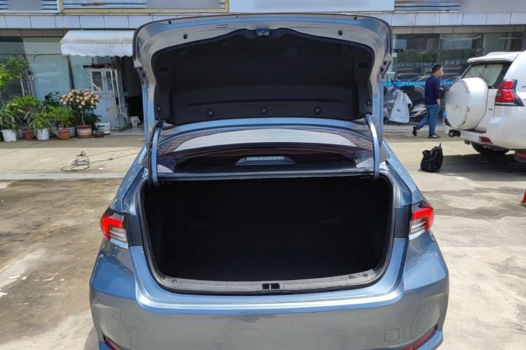 Used Toyota Corolla 2024 1.8L Smart Electric Hybrid Dual-Engine Elite Edition Trunk