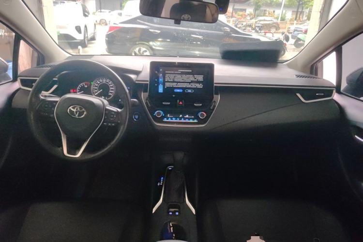 Used Toyota Corolla 2024 1.2T Elite Edition Center Console