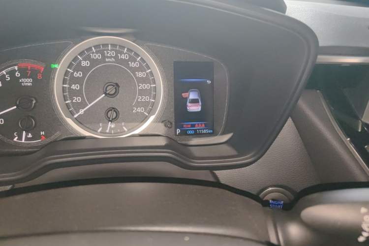 Used Toyota Corolla 2024 1.2T Elite Edition Odometer Close Up