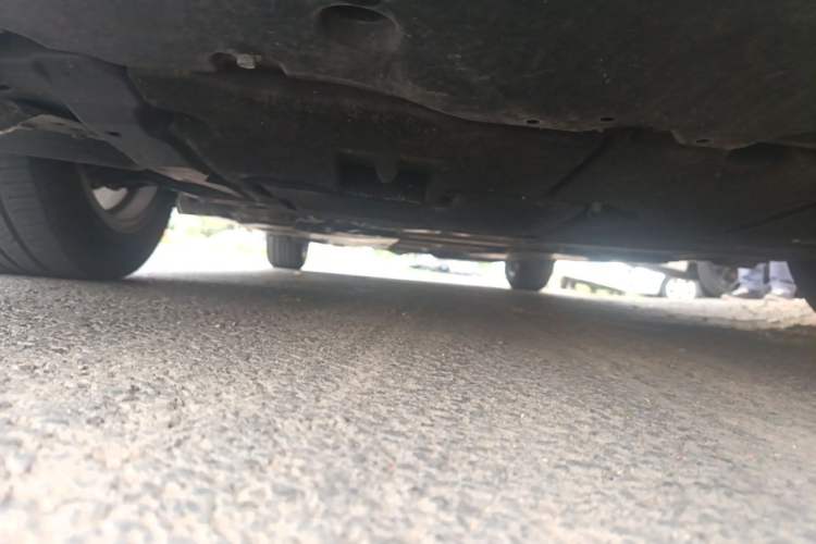 Used Toyota Corolla 2024 1.8L Smart Electric Hybrid Dual-Engine Elite Edition Chassis Front Right