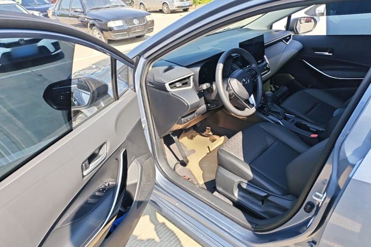 Used Toyota Corolla 2024 1.8L Smart Electric Hybrid Dual-Engine Elite Edition Driver Seat