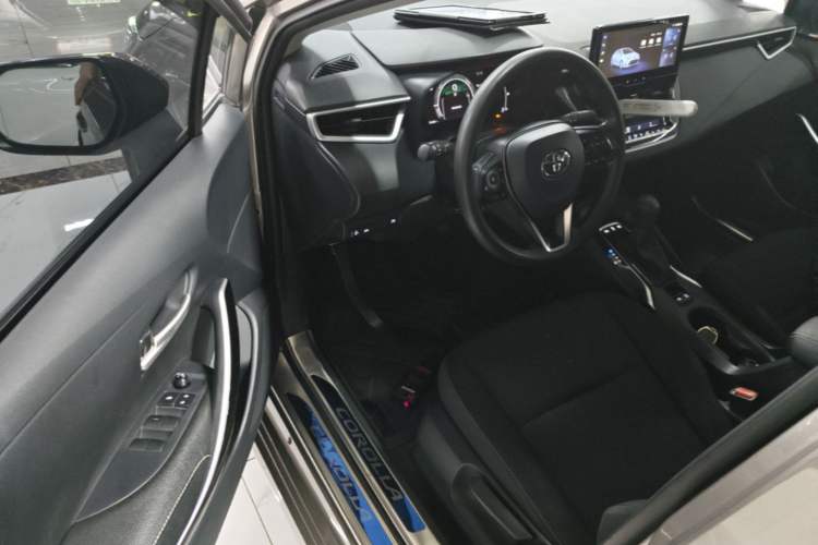 Used Toyota Corolla 2024 1.8L Smart Electric Hybrid Dual-Engine Pioneer Edition Driver Seat