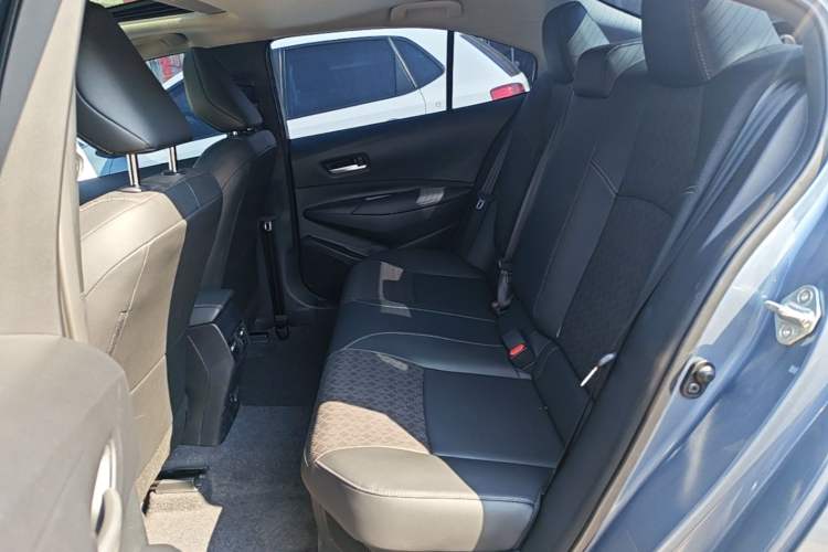 Used Toyota Corolla 2024 1.8L Smart Electric Hybrid Dual-Engine Elite Edition Left Rear Seat