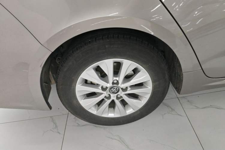Used Toyota Corolla 2024 1.8L Smart Electric Hybrid Dual-Engine Pioneer Edition Right Rear Wheel Hub