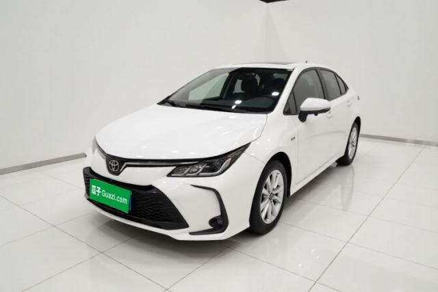 Ojetý Toyota Corolla 2024 1.8L Smart Electric Hybrid Dual-Engine Elite Edition