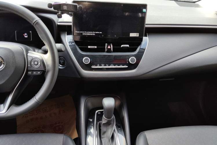 Used Toyota Corolla 2024 1.8L Smart Electric Hybrid Dual-Engine Elite Edition Audio And AC Panel