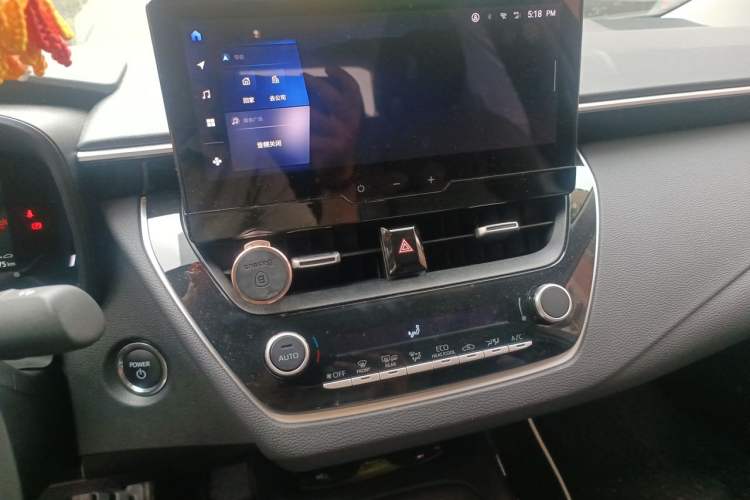 Used Toyota Corolla 2024 1.8L Smart Electric Hybrid Dual-Engine Elite Edition Audio And AC Panel