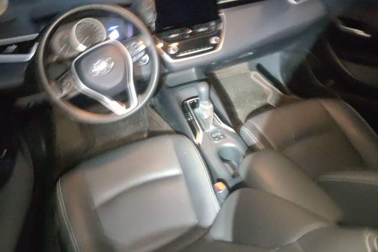 Used Toyota Corolla 2024 1.2T Elite Edition Center Console