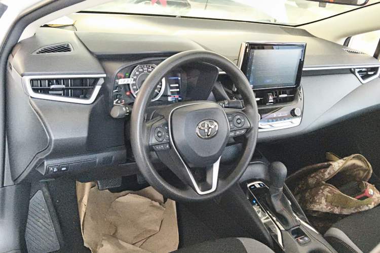 Used Toyota Corolla 2024 1.2T Elite Edition Center Console