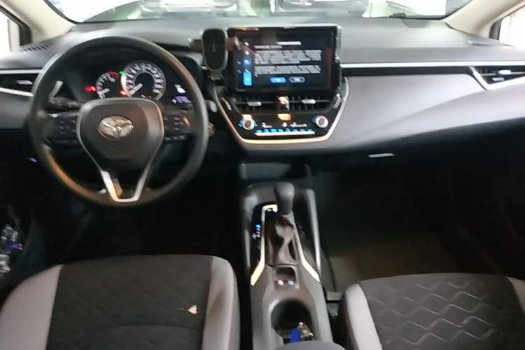 Used Toyota Corolla 2024 1.2T Elite Edition Center Console
