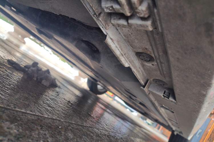 Used Toyota Corolla 2024 1.8L Smart Electric Hybrid Dual-Engine Elite Edition Chassis Front Left