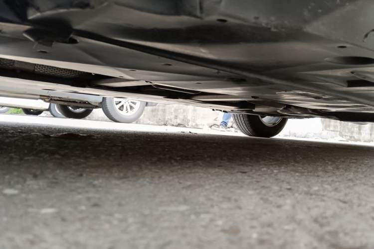 Used Toyota Corolla 2024 1.8L Smart Electric Hybrid Dual-Engine Pioneer Edition Chassis Front Left