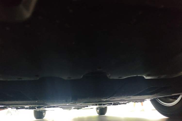 Used Toyota Corolla 2024 1.8L Smart Electric Hybrid Dual-Engine Pioneer Edition Chassis Front