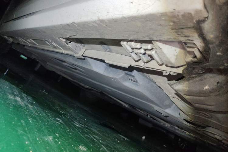 Used Toyota Corolla 2024 1.8L Smart Electric Hybrid Dual-Engine Elite Edition Chassis Front Right