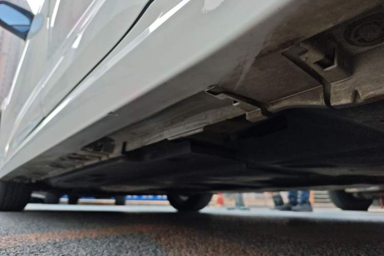 Used Toyota Corolla 2024 1.8L Smart Electric Hybrid Dual-Engine Elite Edition Chassis Rear Left