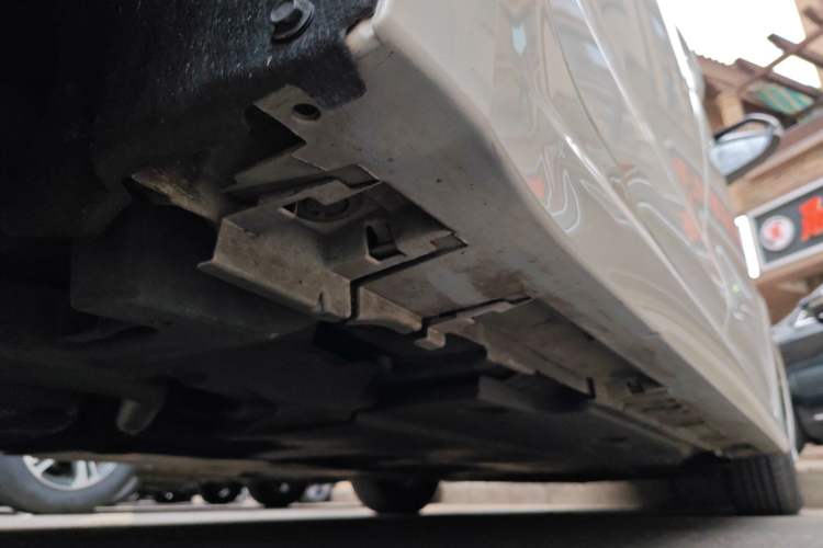 Used Toyota Corolla 2024 1.8L Smart Electric Hybrid Dual-Engine Elite Edition Chassis Rear Right