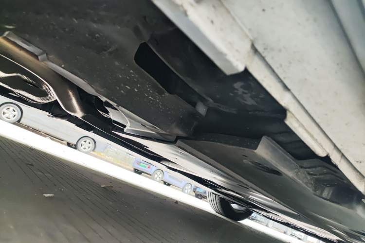 Used Toyota Corolla 2024 1.8L Smart Electric Hybrid Dual-Engine Elite Edition Chassis Rear Right