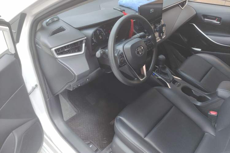 Used Toyota Corolla 2024 1.8L Smart Electric Hybrid Dual-Engine Pioneer Edition Driver Seat