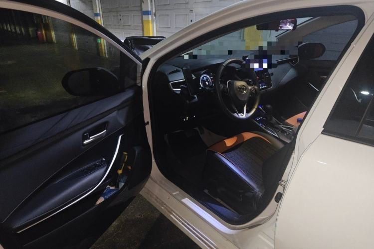 Used Toyota Corolla 2024 1.8L Smart Electric Hybrid Dual-Engine Elite Edition Driver Seat