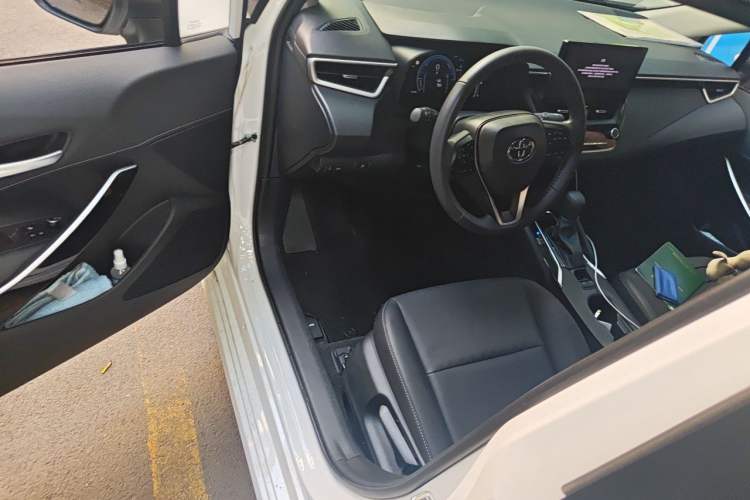 Used Toyota Corolla 2024 1.8L Smart Electric Hybrid Dual-Engine Elite Edition Driver Seat