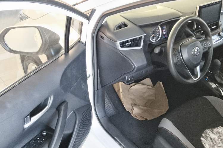 Used Toyota Corolla 2024 1.2T Elite Edition Driver Seat