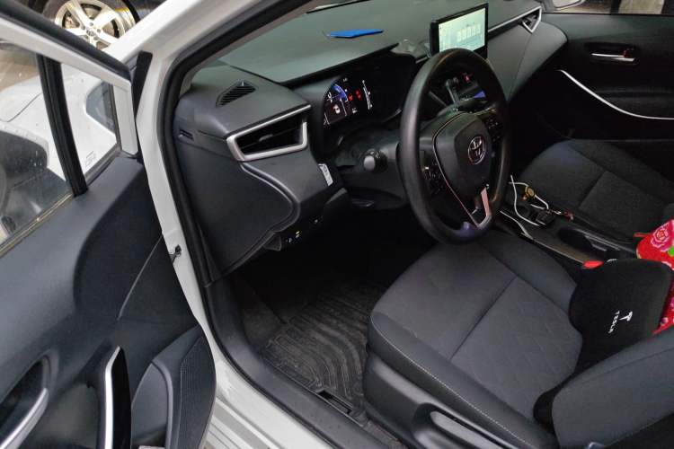 Used Toyota Corolla 2024 1.8L Smart Electric Hybrid Dual-Engine Elite Edition Driver Seat
