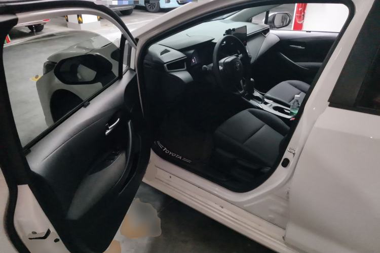 Used Toyota Corolla 2024 1.5L Pioneer Edition Driver Seat