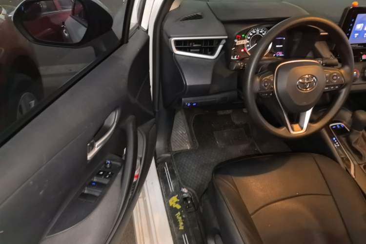 Used Toyota Corolla 2024 1.2T Pioneer Edition Driver Seat