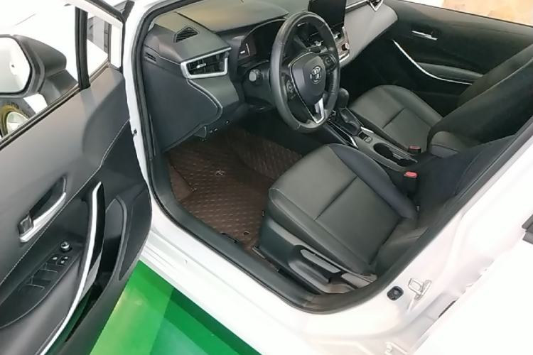 Used Toyota Corolla 2024 1.8L Smart Electric Hybrid Dual-Engine Elite Edition Driver Seat