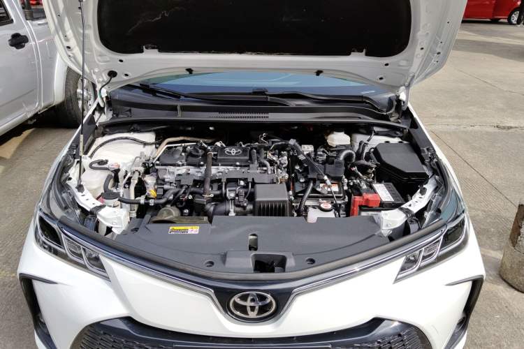 Used Toyota Corolla 2024 1.8L Smart Electric Hybrid Dual-Engine Elite Edition Engine Bay