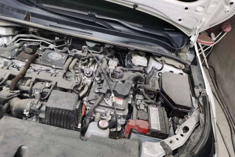 Used Toyota Corolla 2024 1.8L Smart Electric Hybrid Dual-Engine Pioneer Edition Engine Bay Left