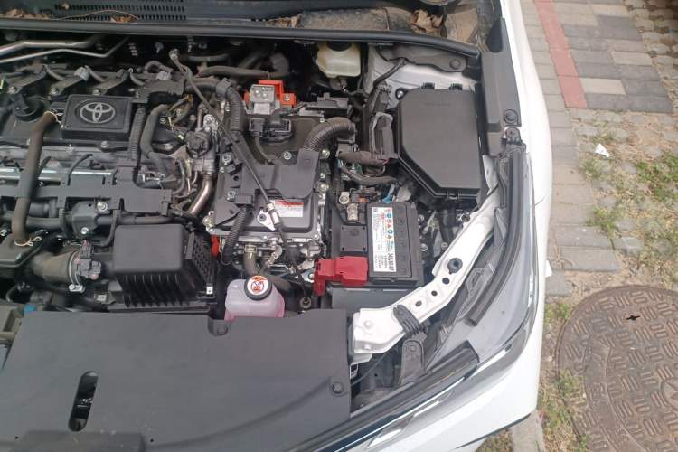 Used Toyota Corolla 2024 1.8L Smart Electric Hybrid Dual-Engine Elite Edition Engine Bay Left