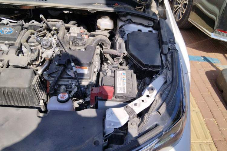 Used Toyota Corolla 2024 1.8L Smart Electric Hybrid Dual-Engine Pioneer Edition Engine Bay Left