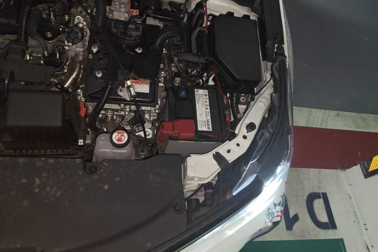 Used Toyota Corolla 2024 1.8L Smart Electric Hybrid Dual-Engine Pioneer Edition Engine Bay Left