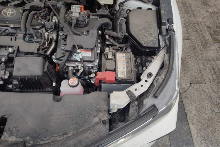 Used Toyota Corolla 2024 1.8L Smart Electric Hybrid Dual-Engine Elite Edition Engine Bay Left