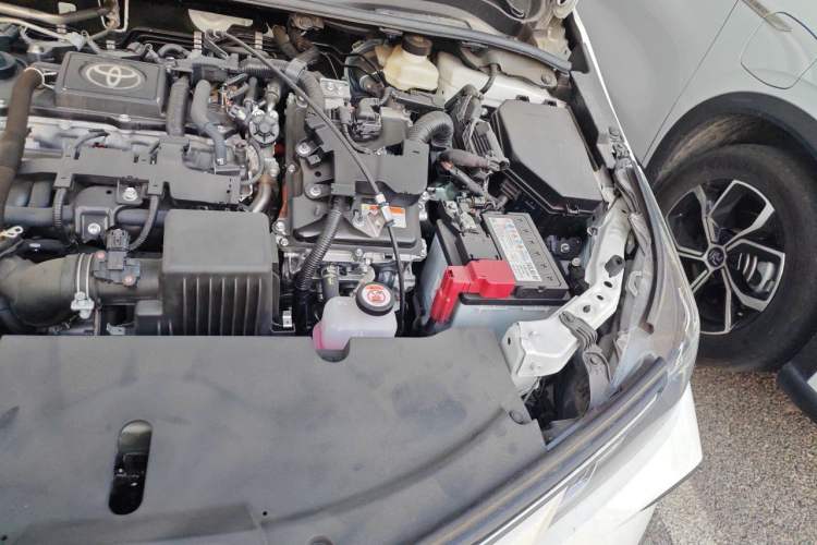 Used Toyota Corolla 2024 1.8L Smart Electric Hybrid Dual-Engine Elite Edition Engine Bay Left