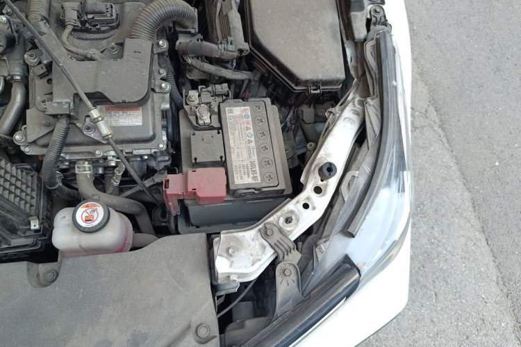 Used Toyota Corolla 2024 1.8L Smart Electric Hybrid Dual-Engine Pioneer Edition Engine Bay Left