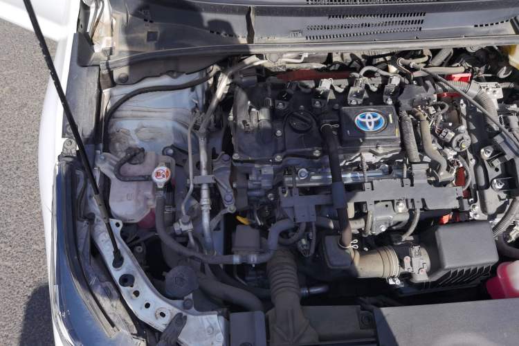 Used Toyota Corolla 2024 1.8L Smart Electric Hybrid Dual-Engine Elite Edition Engine Bay Right