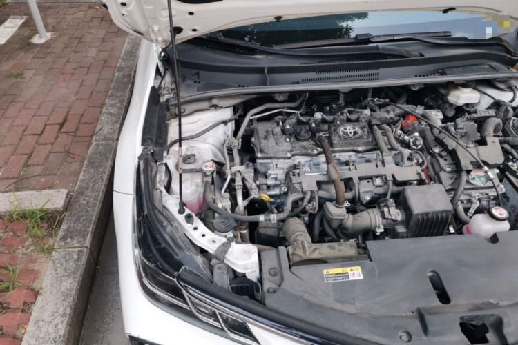 Used Toyota Corolla 2024 1.8L Smart Electric Hybrid Dual-Engine Elite Edition Engine Bay Right