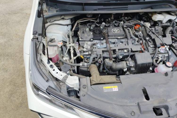 Used Toyota Corolla 2024 1.8L Smart Electric Hybrid Dual-Engine Elite Edition Engine Bay Right