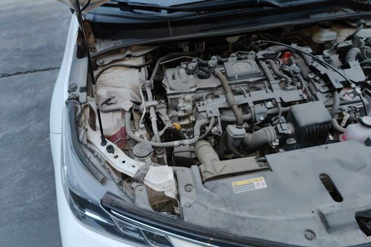 Used Toyota Corolla 2024 1.8L Smart Electric Hybrid Dual-Engine Elite Edition Engine Bay Right