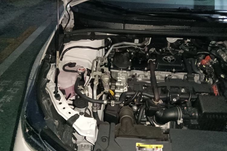 Used Toyota Corolla 2024 1.8L Smart Electric Hybrid Dual-Engine Elite Edition Engine Bay Right