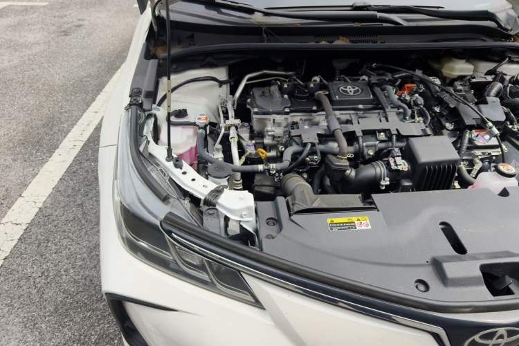 Used Toyota Corolla 2024 1.8L Smart Electric Hybrid Dual-Engine Elite Edition Engine Bay Right